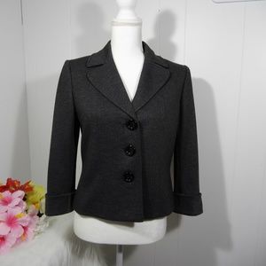 Tahari arthur s. Levine charcoal Blazer size 4